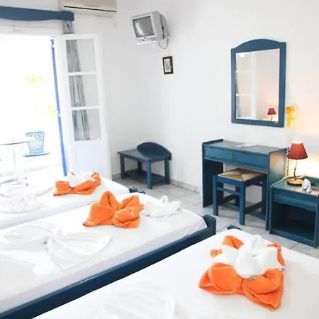 Deep Blue Apartment Logaras