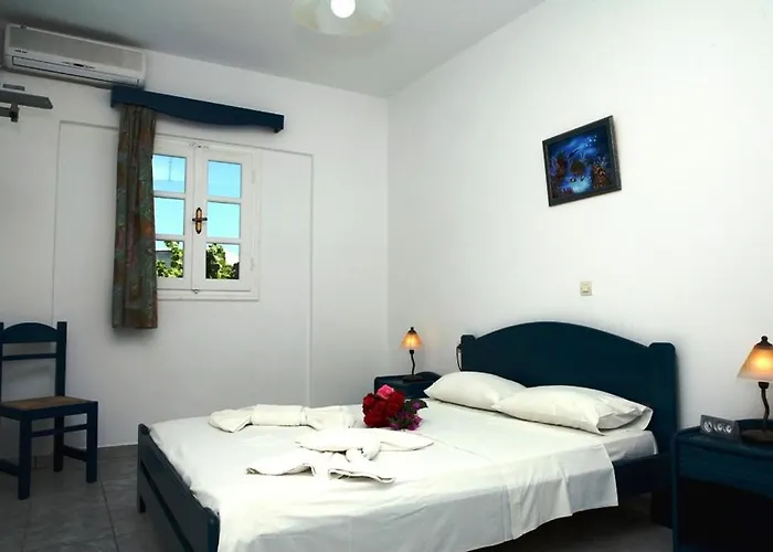 深蓝一室公寓酒店 *